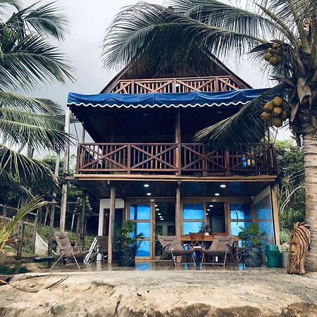 The Shark Cabana Frente Al Mar ロス・ナランホス エクステリア 写真